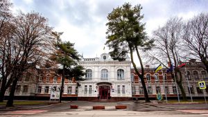 Міські голови, яких любили і гнали палкою 