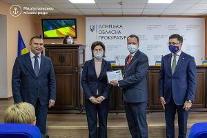 Маріуполь: Вручили ключі від службового житла