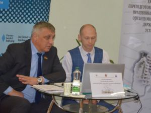 Хмельницький: Як об’єднаним громадам стати успішними