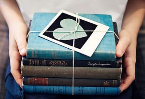 У Хмельницькому «Книги Добра» допоможуть лікувати