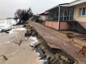 Запоріжжя: Азовський курорт руйнується