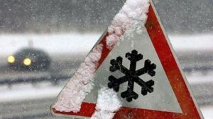 Хмельниччина: Боротьба з ожеледицею триває
