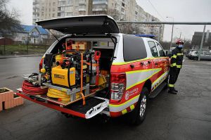 Рівненщина: Рятувальники — з потужною технікою