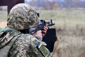 На лінії  розмежування —  обстріли