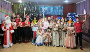 Полтавщина: Віддячили виставою