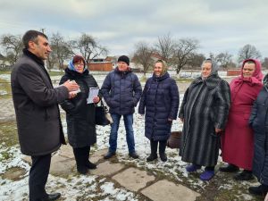 Гощанський селищний голова радиться з людьми