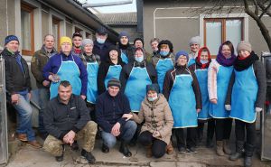 Буковина: Святкові продукти поїхали на передову