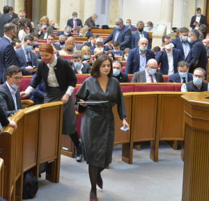 Колекторам заборонять поводитись агресивно