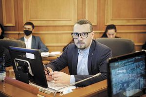 Є потреба посилити інститут старост