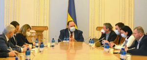 Презентували законопроект про місцевий референдум