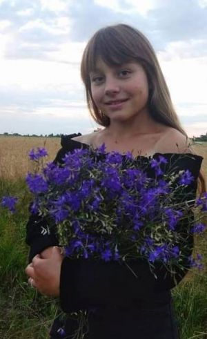 Оленка співала пісню про маму — люди втирали сльози