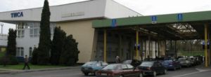 Брендові «трофеї» потрапили на склад митниці 