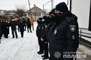 На лінії розмежування є поліцейська станція