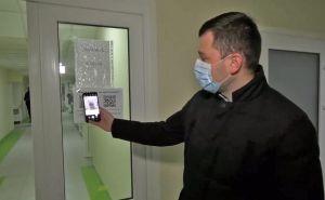 Хмельницький: Поскаржитись можна через QR-код