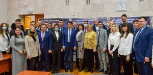 Успішний бізнес та освічена молодь — це те, що потрібно для розвитку країни
