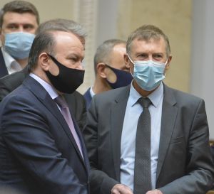 Продовжили розгляд «земельних поправок» Але не виключають проведення позачергових засідань