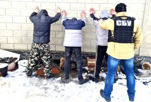 Затримали членів міжрегіонального наркоугрупування
