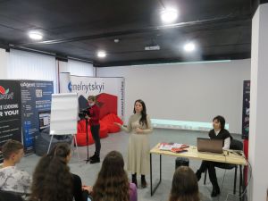 Хмельницький: Для успіху потрібне бажання