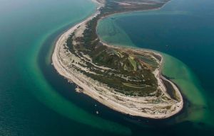 Херсонщина: Джарилгач звільнять від нелегальних споруд
