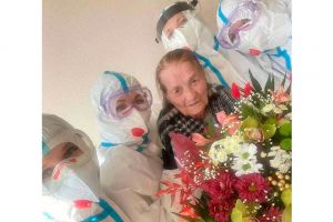 У Чернівецькій області вилікували довгожительку