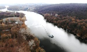 Вінниця: Через нерест поглиблення Південного Бугу тимчасово припинили