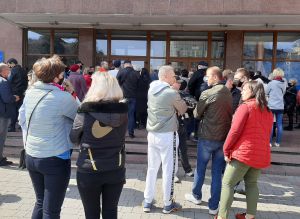 В Івано-Франківську підприємці промринків обстоюють право на працю