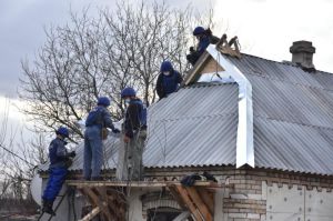 Донеччина: Працюватимуть, доки даватиме змогу погода
