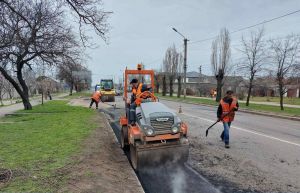 Триває ремонт найдовшої у Миколаївській області дороги