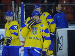 Хокей: Оприлюднено розширений склад збірної