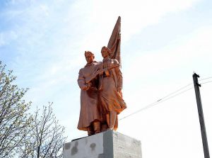 Визволителям від фашизму