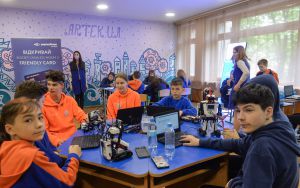 Дмитро Разумков: «Ми маємо працювати над тим, щоб якість шкільного навчання в містах та селах була однаково високою»