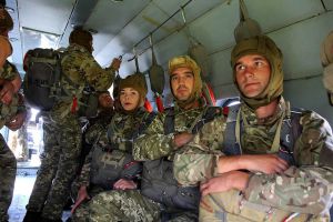 Чернівці: Контрактники поповнюють військо