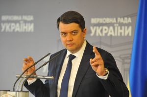 Закони мають працювати для всіх однаково