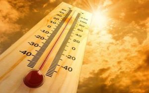 У вагоні плюс 33, а написано: «працює кондиціонер!»