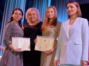 Хмельниччина: Зі студентської лави — до шкільних класів