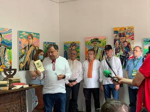 Вище до неба, ближче до себе