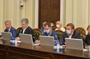 П’ята сесія закриється вже цього тижня, але попереду ще урочисте та позачергове засідання