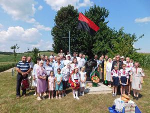 Рівненщина: Зібралися в «Долині смерті», щоб у скорботі голови схилити