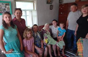 Вітали внуки, правнуки і праправнуки
