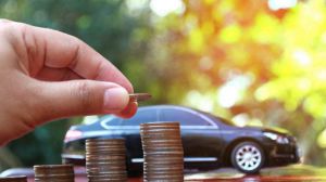 Запоріжжя: Власники елітних авто поділилися мільйонами