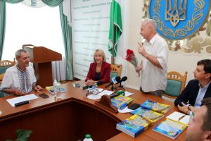 У Чернігівській облраді представили чергове видання «Просвіти»