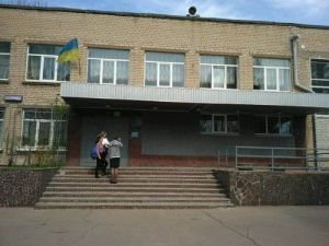 Дніпропетровщина: Більш як шість тисяч дітей сядуть за парти вперше