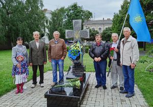 Житомир: Шанувати полеглих і не збитися на манівці
