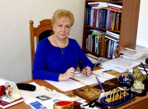 До питання про формування і розвиток  державно-правових інститутів 