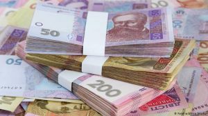 Головні пріоритети — обороноздатність і медицина