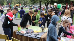 Презентували десятки професій
