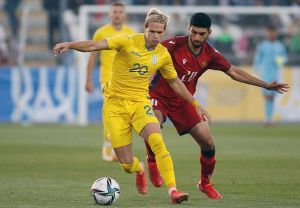 Футбол: Вийшли в лідери!