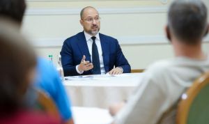 Уряд запроваджує жовті та зелені ковід-сертифікати