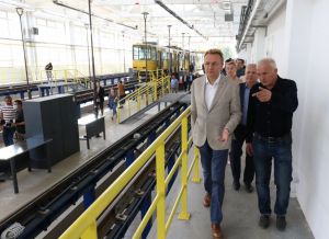 У Львові реконструювали трамвайне депо