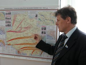 Від редактора районки до професора університету